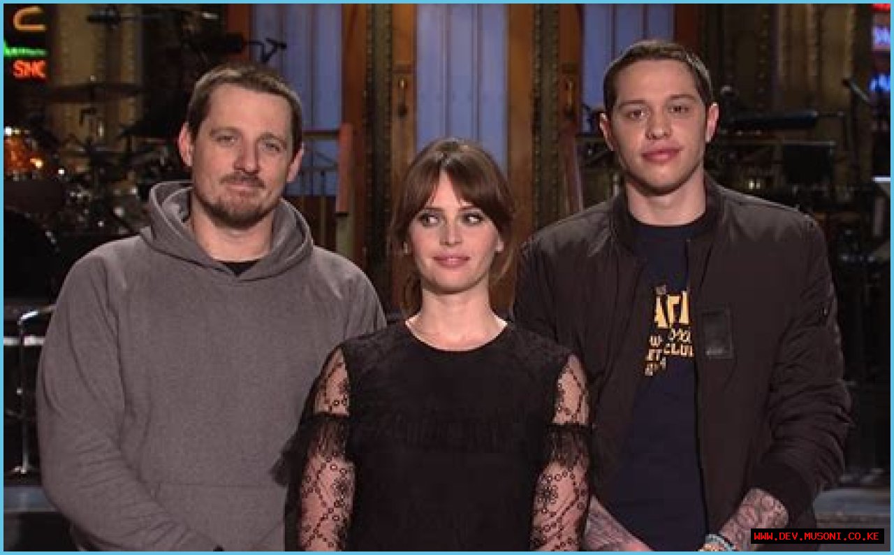 Unveiling The Life Behind The Lens: Sturgill Simpson's Wife Photo
